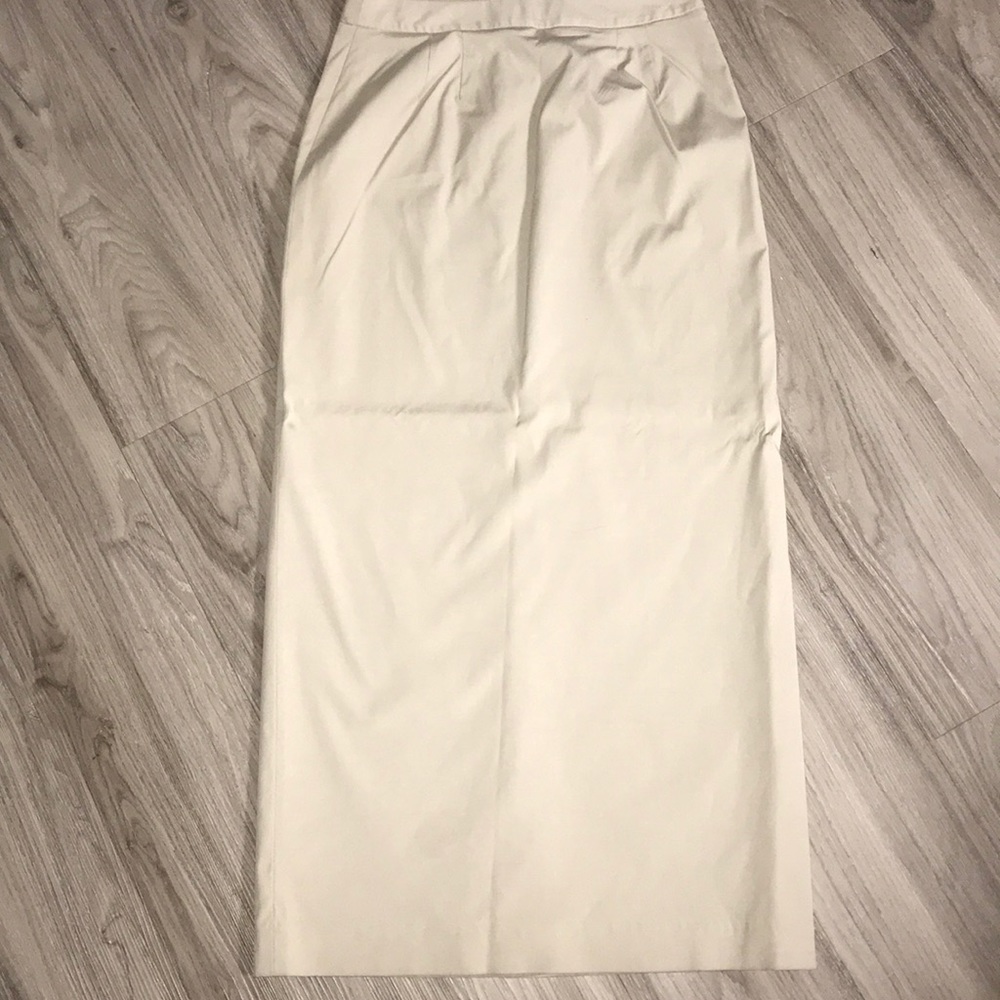 Apostrophe Skirt